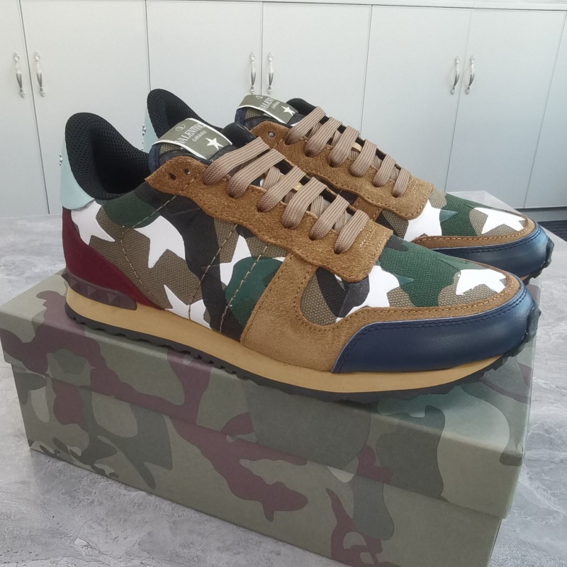 Valentino Sneakers
